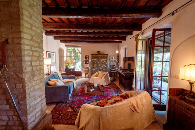 Villa in vendita a Acquaviva Picena
