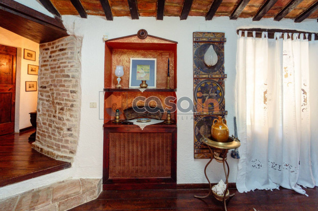 Villa in vendita a Acquaviva Picena