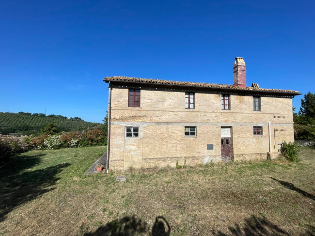 Casa indipendente in vendita a Offida