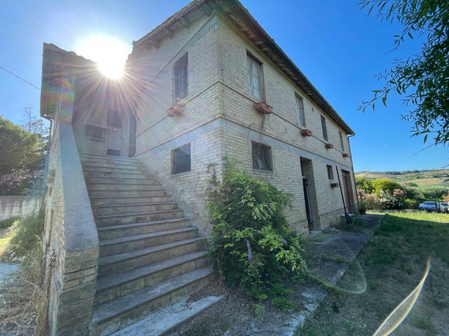 Casa indipendente in vendita a Offida