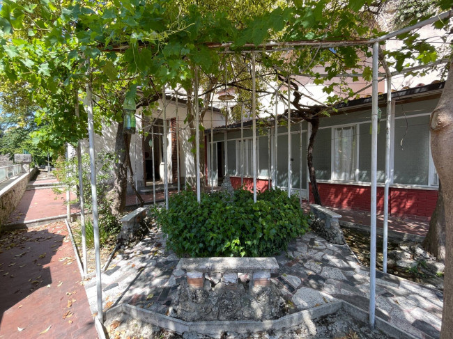 Casa indipendente in vendita a Civitella del Tronto