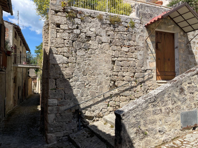Casa indipendente in vendita a Civitella del Tronto