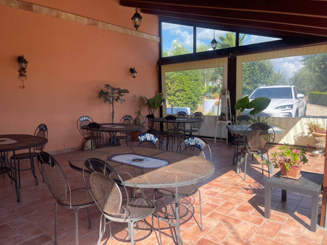 Albergo in vendita a Cupra Marittima