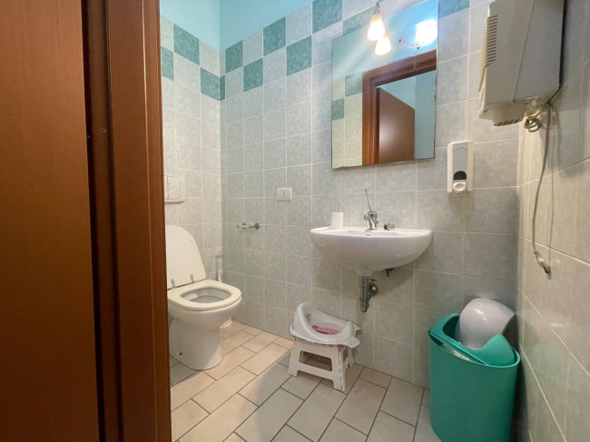 Albergo in vendita a Cupra Marittima