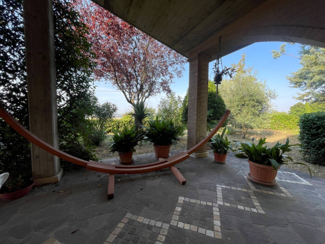 Villa in vendita a Castignano