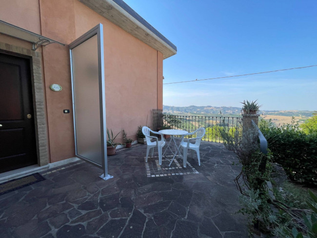 Villa in vendita a Castignano