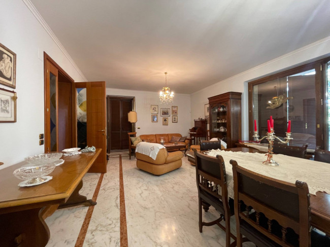 Villa in vendita a Castignano