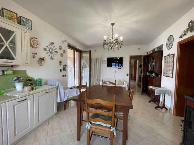 Villa in vendita a Castignano