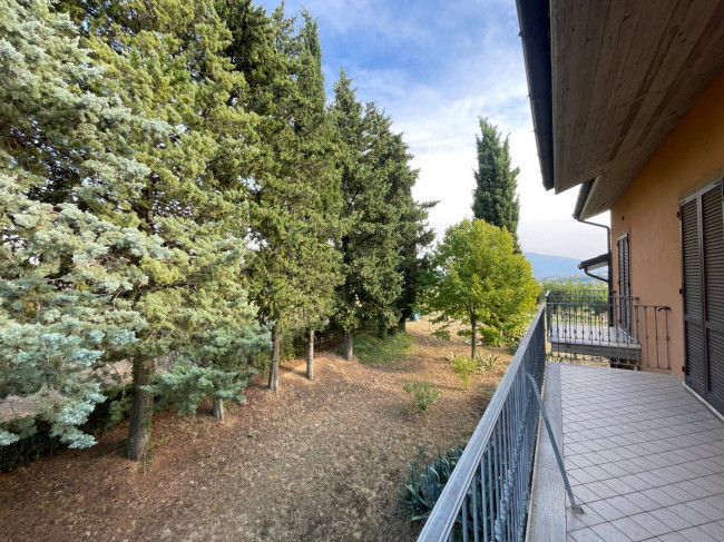 Villa in vendita a Castignano