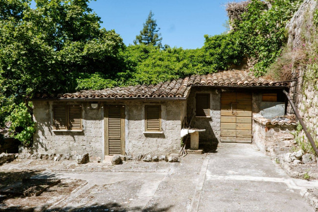 Casa indipendente in vendita a Civitella del Tronto