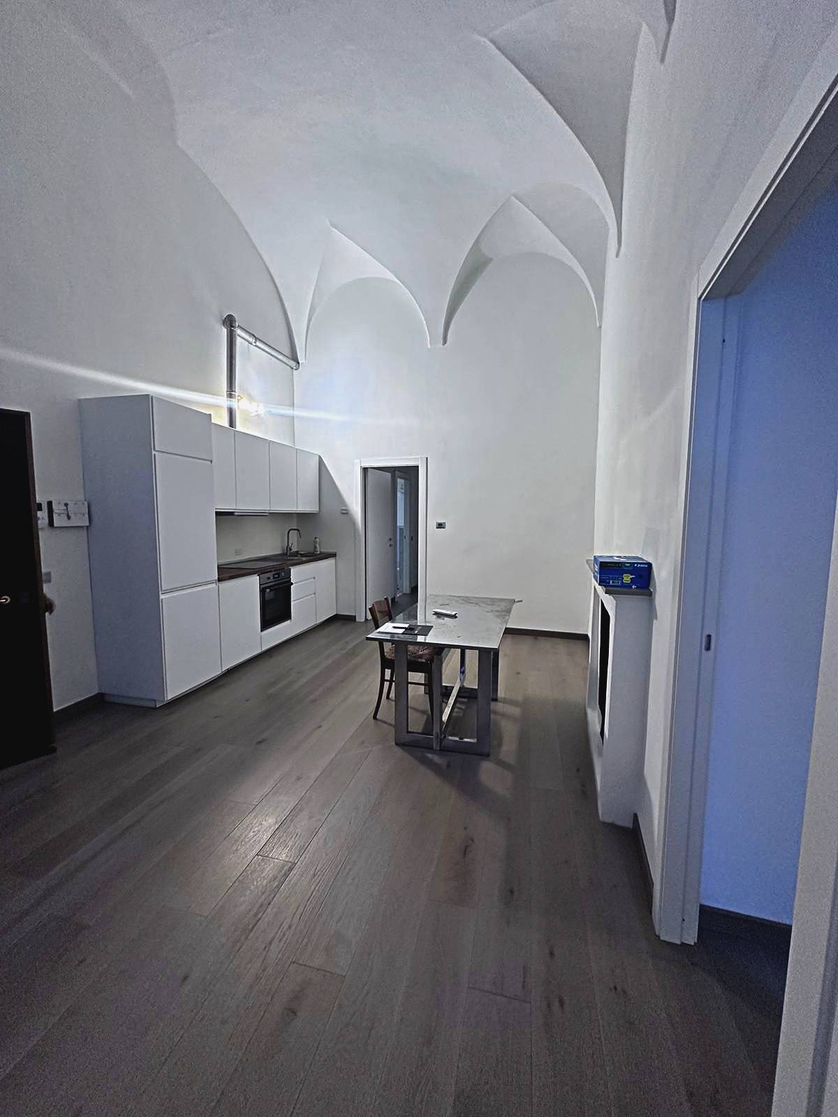 Appartamento in vendita a Parma