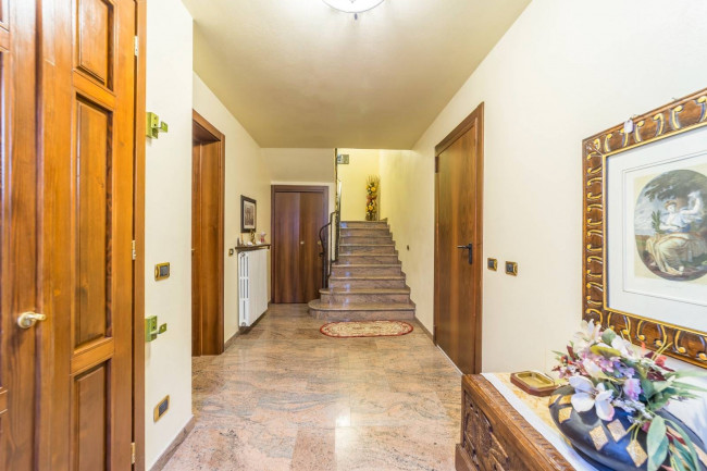 Villa in vendita a Cavriago