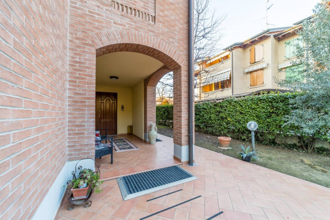 Villa in vendita a Cavriago