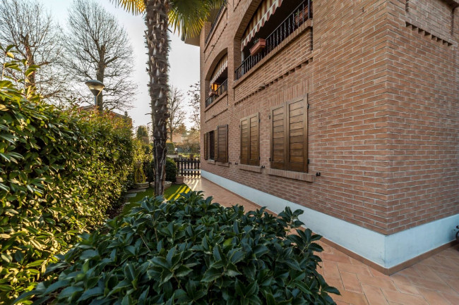 Villa in vendita a Cavriago