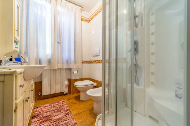 Villa in vendita a Cavriago