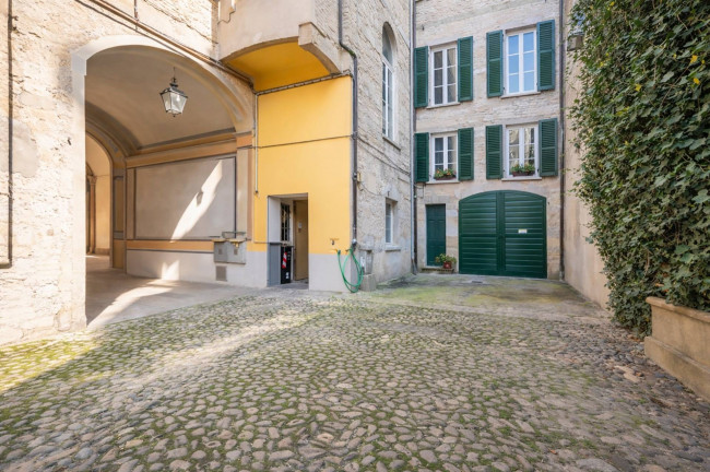 Appartamento in vendita a Parma