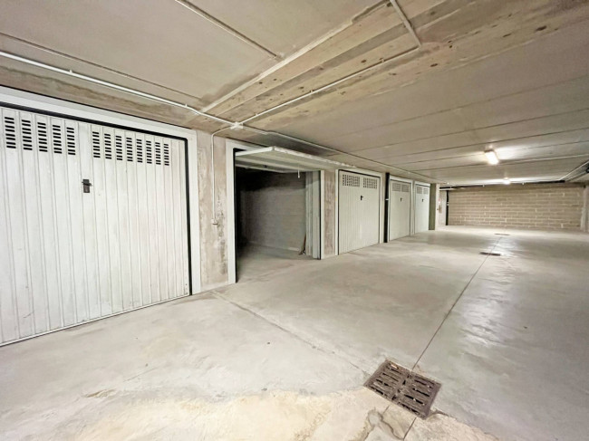 Box o garage in vendita a Pinerolo