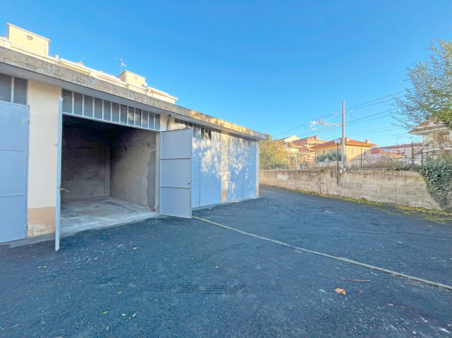 Box o garage in vendita a Pinerolo
