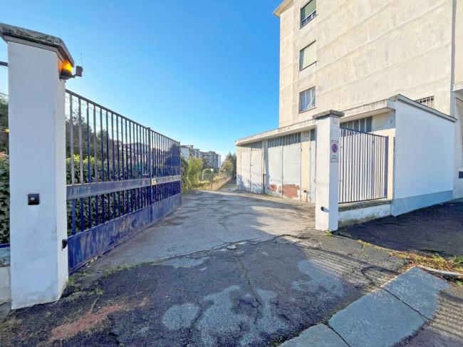 Box o garage in vendita a Pinerolo