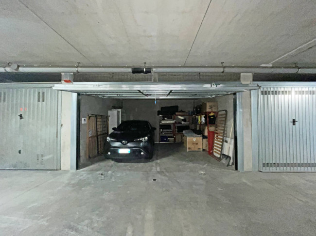 Box o garage in vendita a Pinerolo