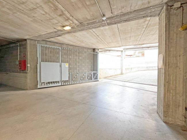 Box o garage in vendita a Pinerolo