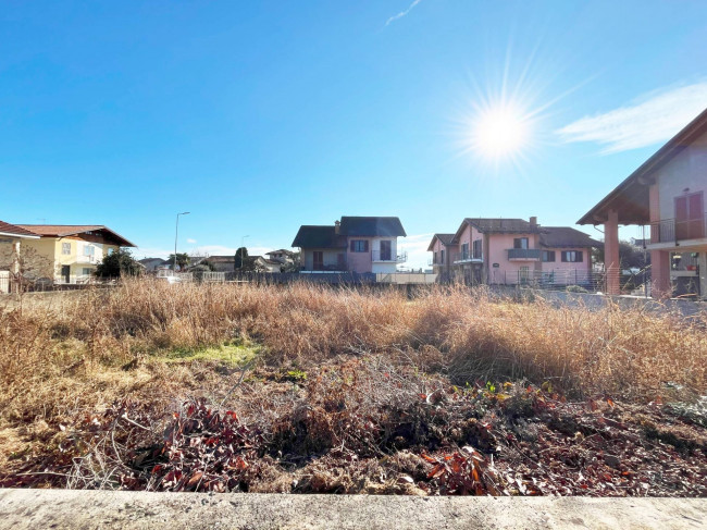 Terreno edificabile in vendita a Pinerolo