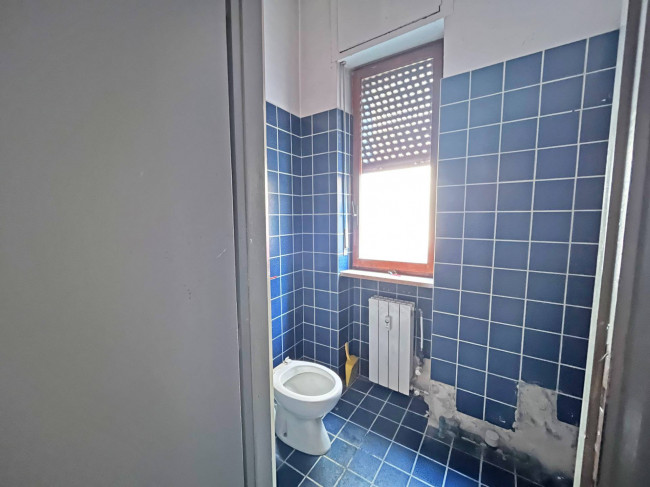 Locale commerciale in vendita a Pinerolo