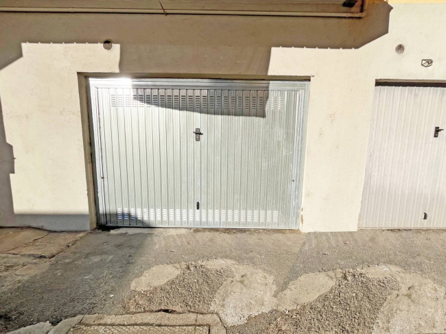 Box o garage in vendita a Pinerolo