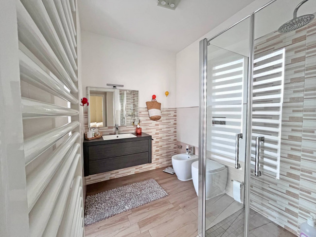 Appartamento in vendita a Piscina