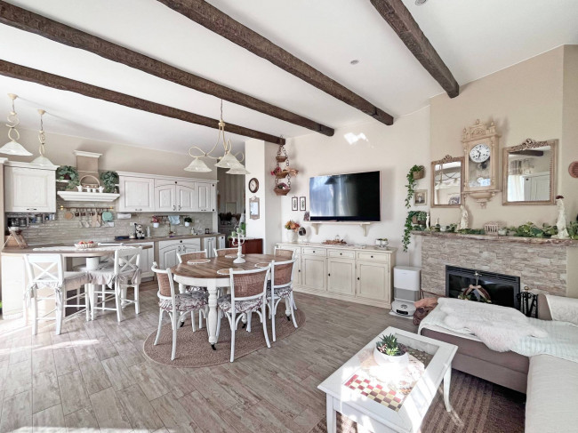 Appartamento in vendita a Pinerolo