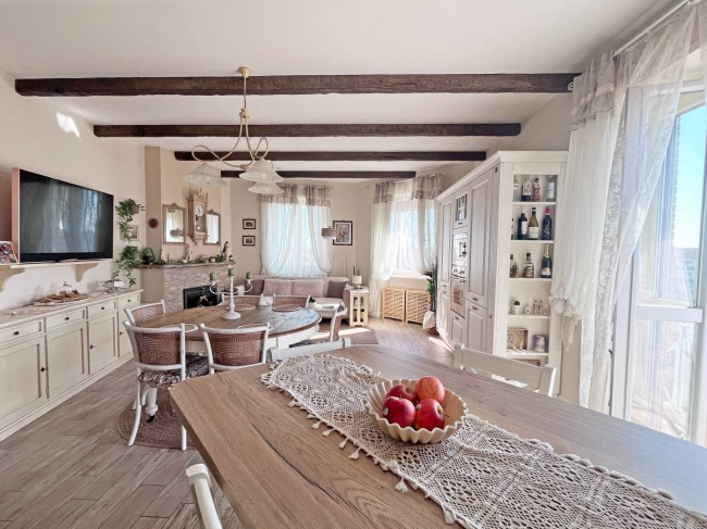 Appartamento in vendita a Pinerolo