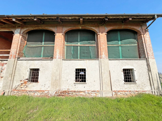 Rustico in vendita a Macello
