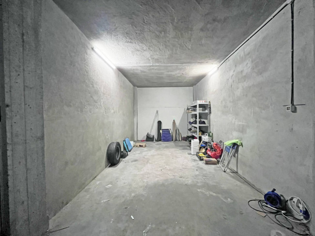 Box o garage in vendita a Pinerolo