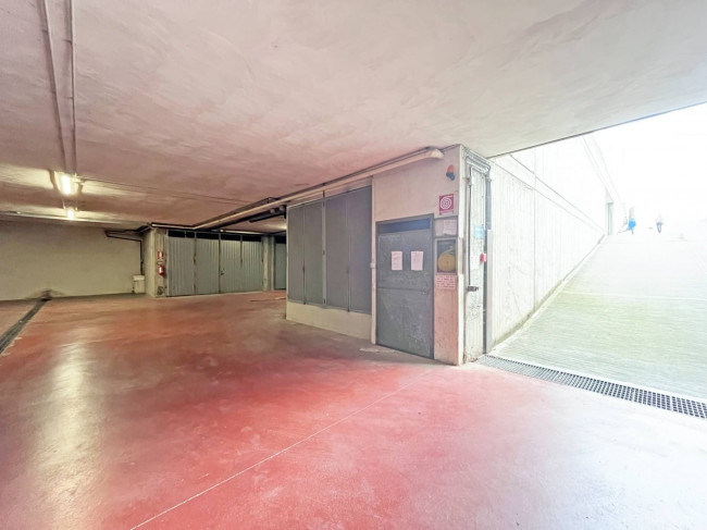 Box o garage in vendita a Pinerolo