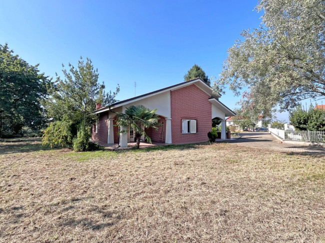 Casa indipendente in vendita a Scalenghe