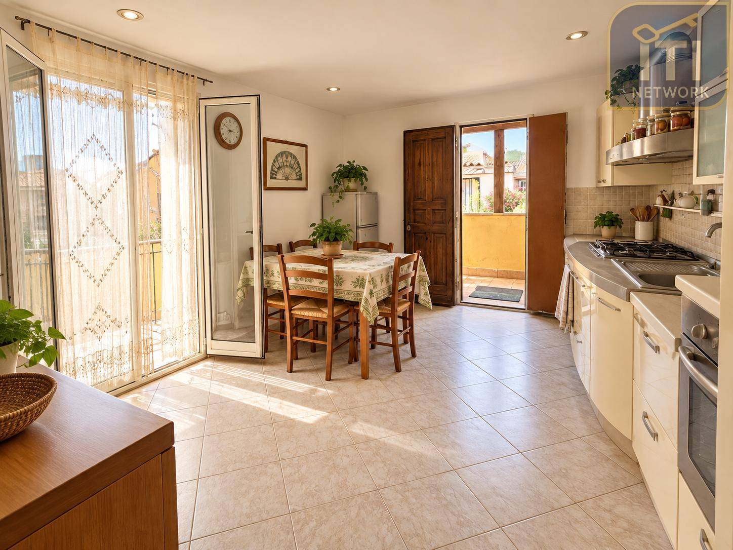 Appartamento in vendita a Fiumicino, Focene - foto 1