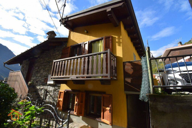 Porzione di casa in vendita a Challand-Saint-Victor