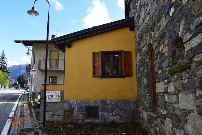 Porzione di casa in vendita a Challand-Saint-Victor