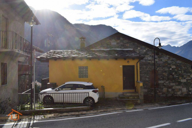 Porzione di casa in vendita a Challand-Saint-Victor