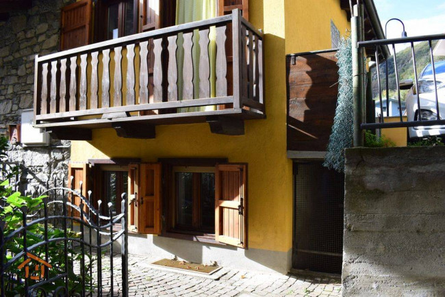 Porzione di casa in vendita a Challand-Saint-Victor