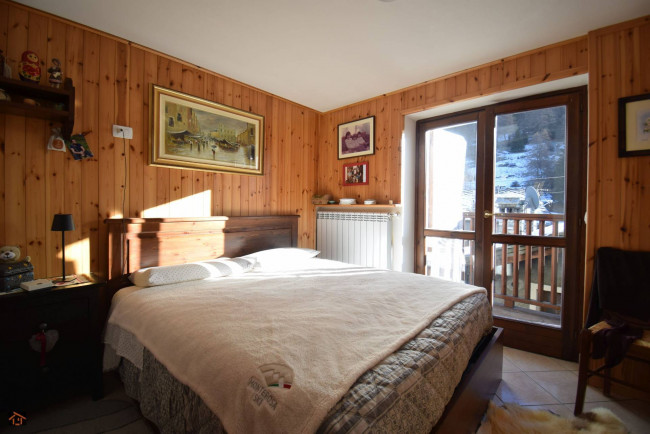 Appartamento in vendita a Ayas