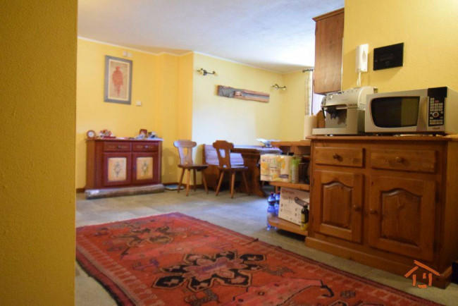 Villa Bifamiliare in vendita a Brusson