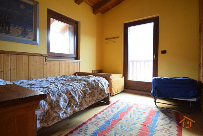 Villa Bifamiliare in vendita a Brusson