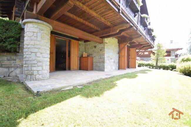 Casa indipendente in vendita a Brusson