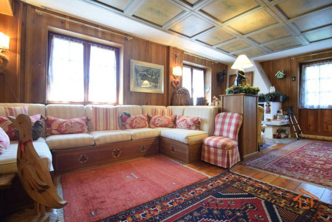 Casa indipendente in vendita a Brusson