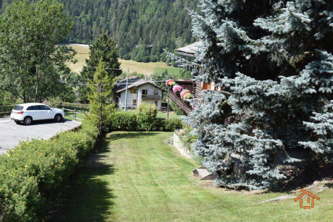 Casa indipendente in vendita a Brusson