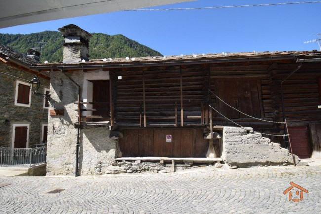 Rustico in vendita a Brusson