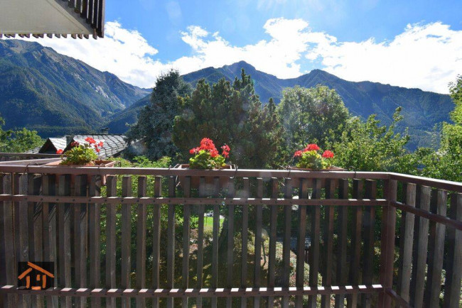 Appartamento in vendita a Challand-Saint-Anselme