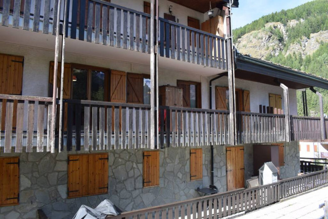 Appartamento in vendita a Ayas