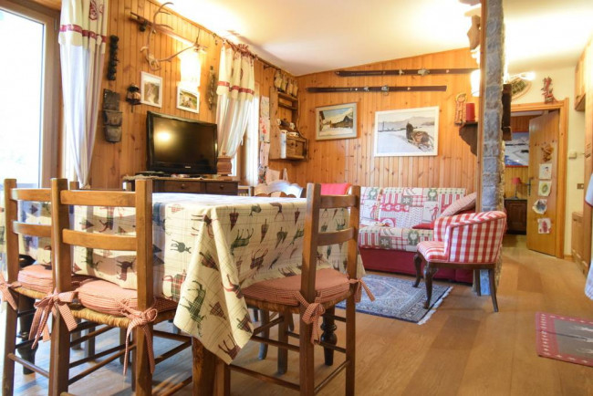 Appartamento in vendita a Ayas